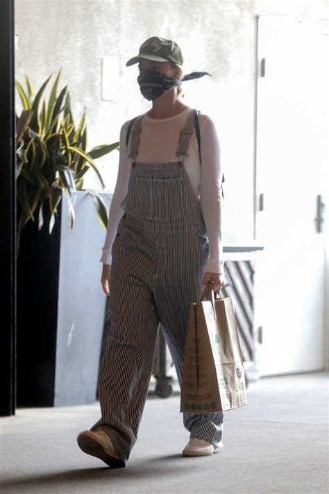 Margot Robbie Seen Wearing Striped Grey Overalls And A Bandana Mask During A Grocery Run In Los