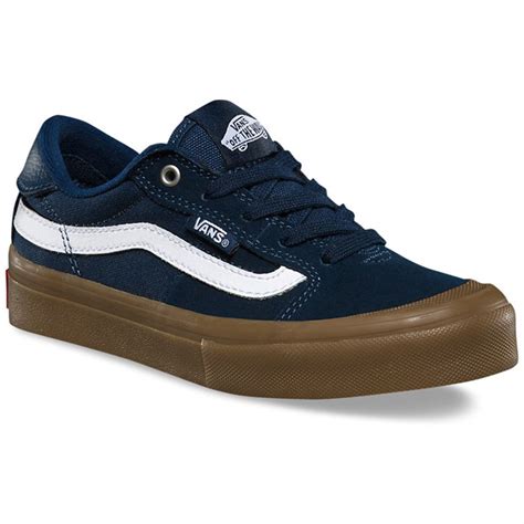 The ultracush hd footbed keeps the foot close to featuring duracap upper reinforcement in high wear areas for unrivaled durability, the style 112 pro also includes vans vulc lite construction to. Vans Style 112 Pro Youth Shoes - Boys' | evo