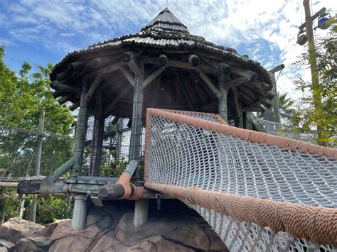 Photos Construction Walls Removed From Camp Jurassic In Universals Islands Of Adventure Wdw