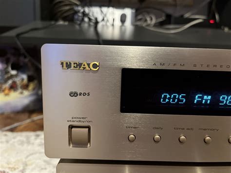 Teac T H500 Am Fm Stereo Radio Tuner Includes Owners Manual Hi Fi