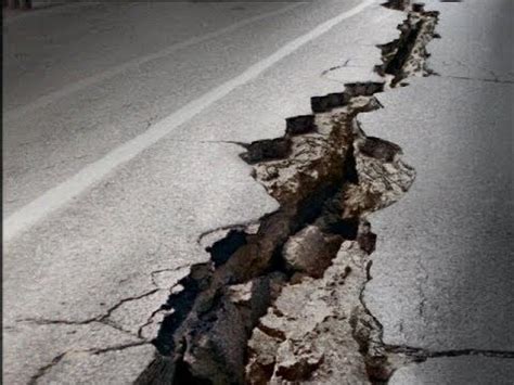 The quake struck at 9.14pm (4.14am bst monday) with a magnitude of 3.4 and reached depths of 13.4km. EARTHQUAKE Today - Los Angeles La Habra rattled by 5.1 ...