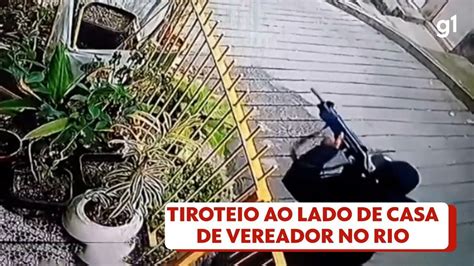 Imagens Mostram Homens Armados Atirando Nas Proximidades De Casa De Vereador Marcelo Diniz Rio