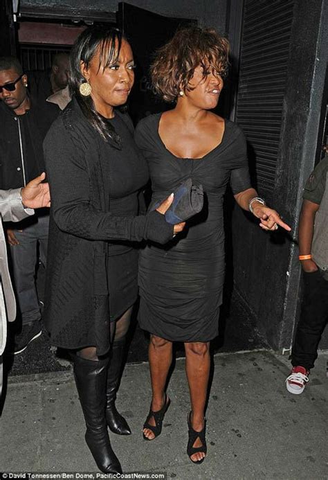 Most Recent Pictures Of Whitney Houston Alive Kabc7 Photos And