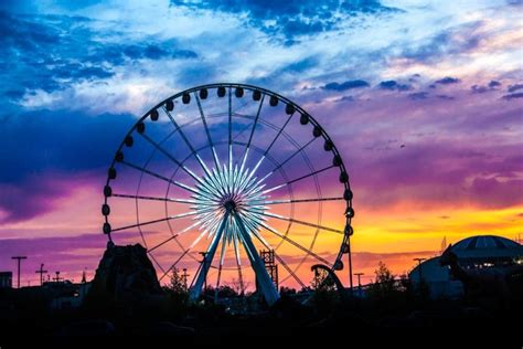 The Niagara Skywheel Soars Back To Life On Clifton Hill Clifton Hill Blog