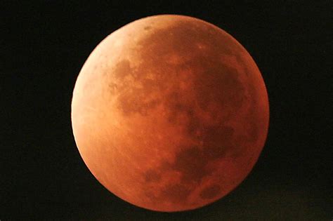 Blue Moon Supermoon Total Lunar Eclipse Rolled Into One Rdnewsnow Com