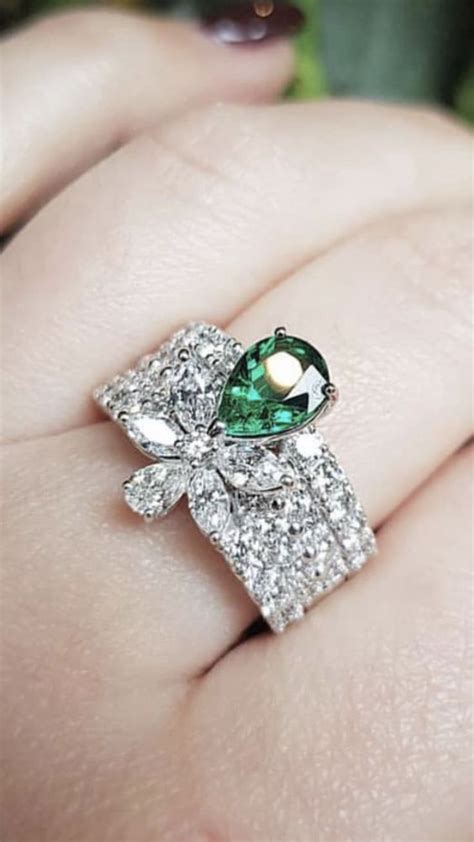 Pinterestnzpin87749892729409587 Emerald Jewelry Gems