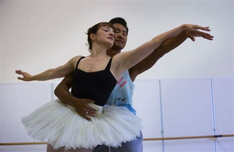 Their Last Dance Pacific Northwest Ballet Stars Will Twirl One More Time Before Retiring The