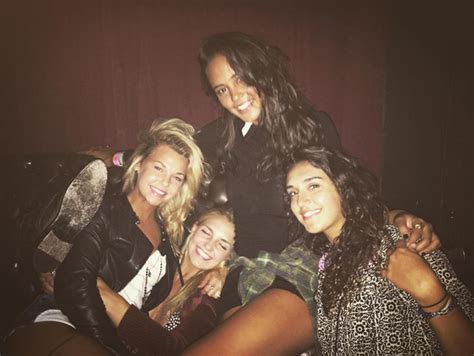 Alexa Rydel Courtney And Vanni