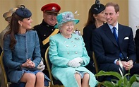 Prince William, Kate Middleton, and Queen Elizabeth Are All Vacationing ...
