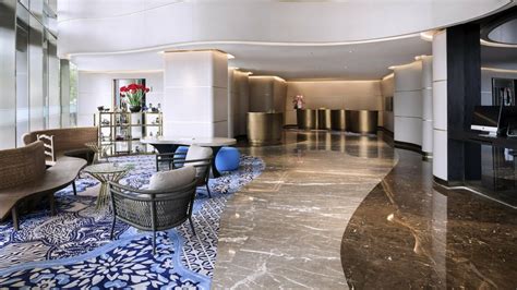 10 Elemen Utama Dalam Mengonsep Lobby Hotel Mewah Aitaru