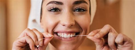 El Hilo Dental Y Su Importancia Como Rutina Dentalays