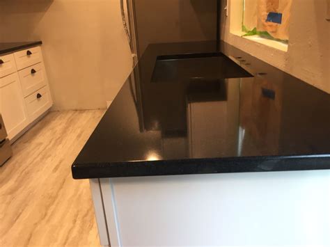 Absolute Black Polish Granite Kitchen Countertops