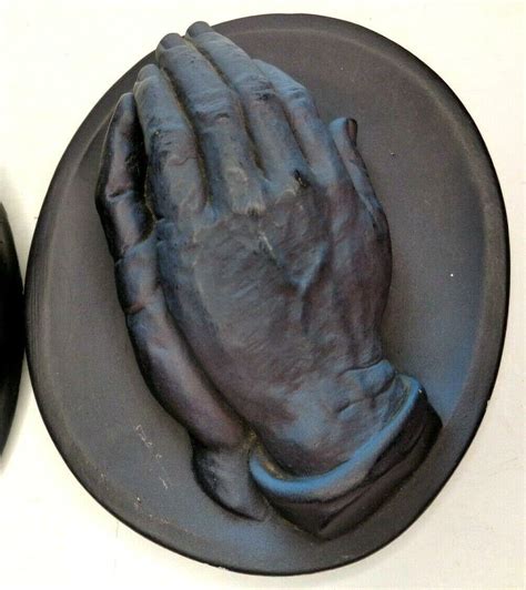 Vintage Chalkware Praying Hands And Jesus Religious Wall Plaques 3d