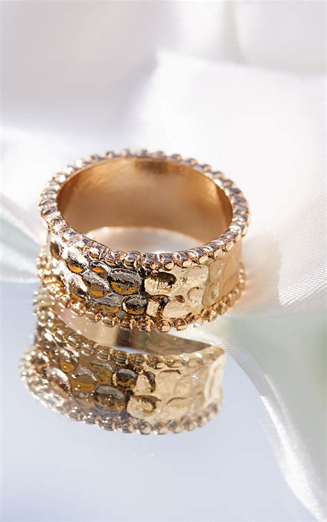 Gold Hammered Ring Accessories Prettylittlething Qa