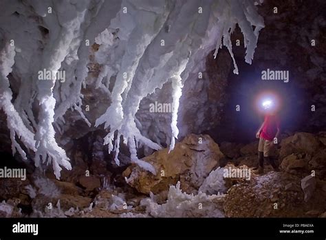 Giant Crystal Cave Mexico Hi Res Stock Photography And Images Alamy
