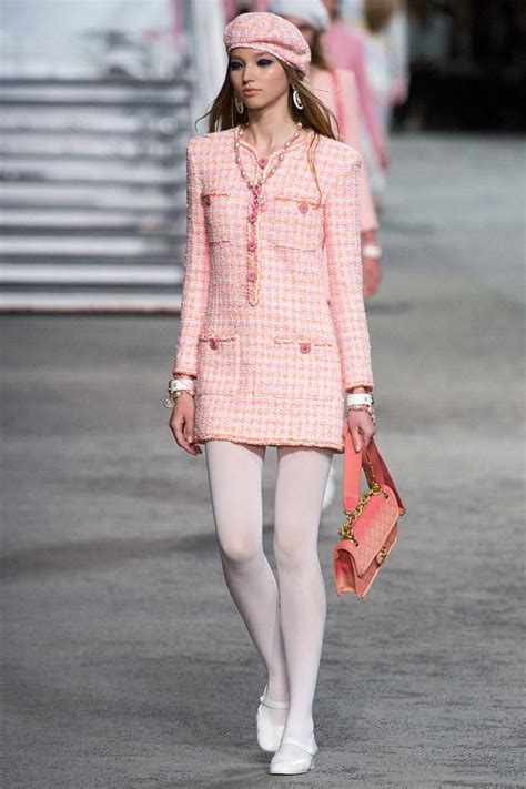 Penelope Cruz Nails Parisian Chic In Tweed Pink Mini At Chanel Show