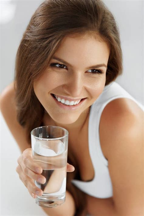 Healthy Lifestyle Eating Woman Drinking Water Drinks Health Beauty