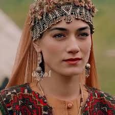 Hande Subasi Turkish Women Beautiful Turkish Beauty Beauty