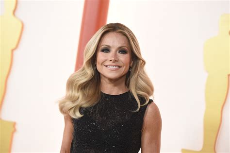 Kelly Ripa Addressed The Rampant Sexism On The Set Of Live