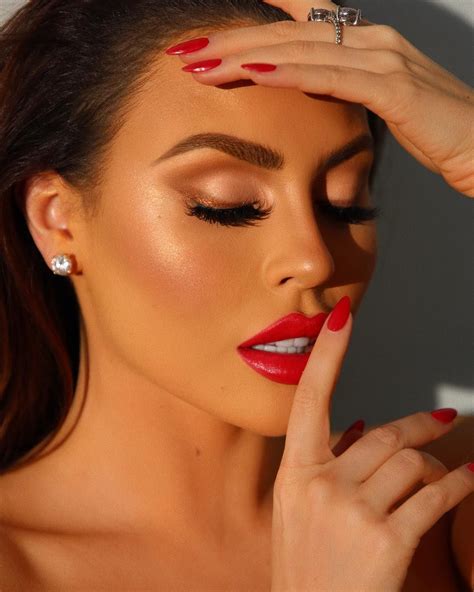 Jade Marie On Instagram Read My Lipstick Golden Skin And Brown