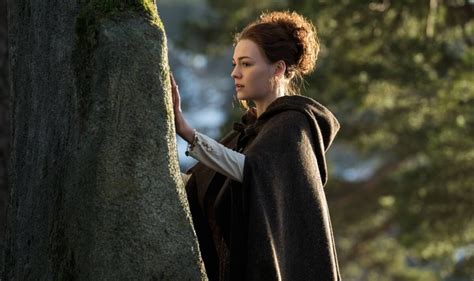 Outlander Explained The Rules Of Time Travel In The Starz Universe