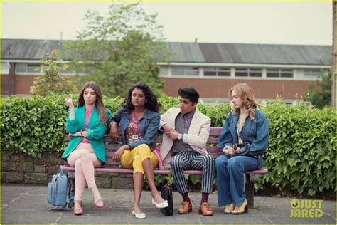 Netflix S New Teen Dramedy Sex Education Gets First Trailer Watch