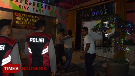polres pamekasan dan satpol pp gelar razia di tempat hiburan karaoke times indonesia