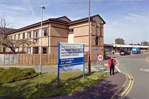 Bosses Hit Back In Oswestry Orthopaedic Hospital Waiting Time Probe