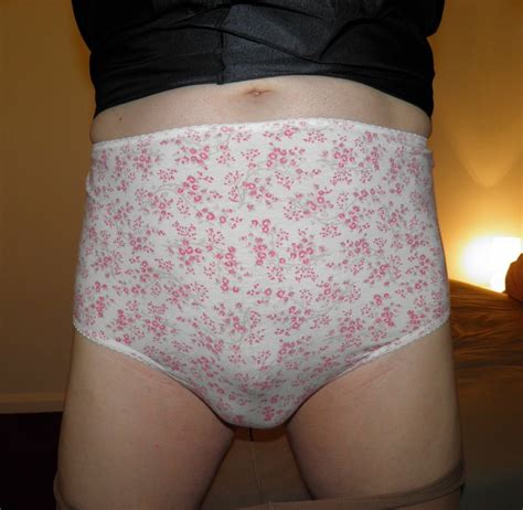 crossdressing in floral granny panties and tights 12 pics xhamster