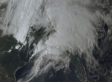 Easter Sunday Tornado Outbreak In The Southern Us Leaves Trail Of