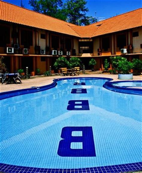 Batu burok beach resort is a beautiful hotel located in kuala terengganu, terengganu. Batu Burok Beach Resort, Kuala Terengganu - Compare Deals