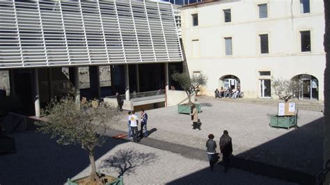 Nîmes Inscription Au Statut étudiant Entrepreneur Jusquau 17 Janvier