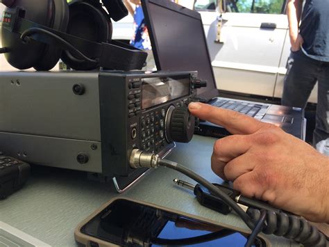 Eugene Area Amateur Radio Operators Participate In National Field Day