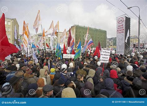 Anti Putin Protesters March Through Moscow Editorial Stock Photo