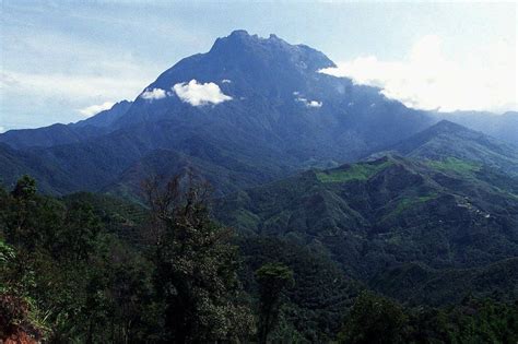 Kinabalu Park Closed For Two Weeks After Climber