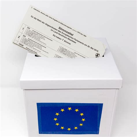 Check your polling place & get sample ballot. German ballot paper for absentee voters of the European Pa ...