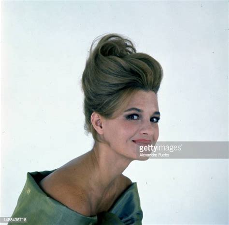 Angie Dickinson 1962 Photos And Premium High Res Pictures Getty Images
