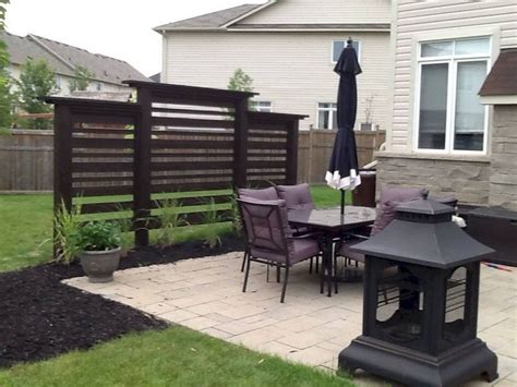 Build a privacy screen for that with the help of this diy. 73+ Simple Backyard Privacy Fence Design Ideas