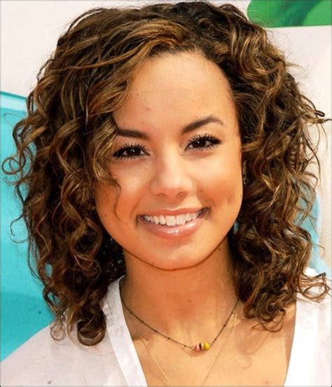 If you choose to cut your curls this short, be prepared to put some work into styling it. Pin on Just my style, if I had style :P