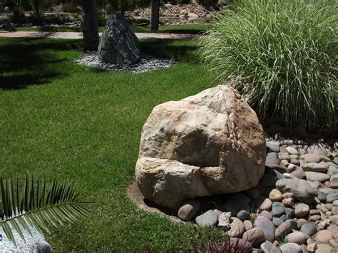 How To Landscape With Boulders Part 1 Southwest Boulder And Stone