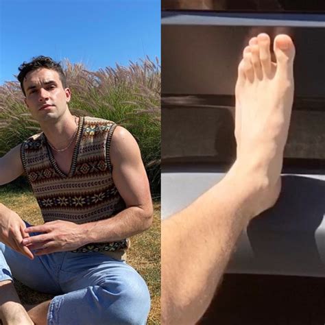 Image Tagged With Male Legs Male Celebrity Feet Worship On Tumblr