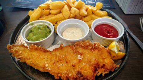 I Ate Fish And Chips With Mushy Peas Via Rfood Healthy Energy
