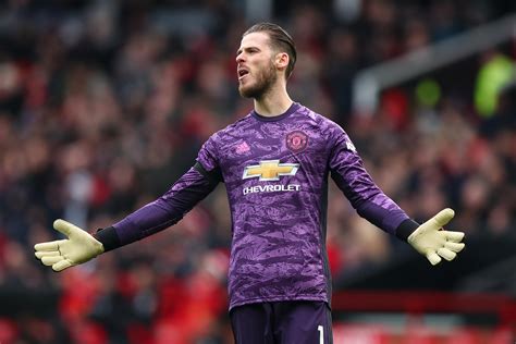 David de gea quintana was born on the 7th day of november 1990 in madrid, spain by jose de david de gea was raised by his wealthy parents who not only pampered their son, but gave him. Goodbye David De Gea, hello Dean Henderson - Deeper Sport