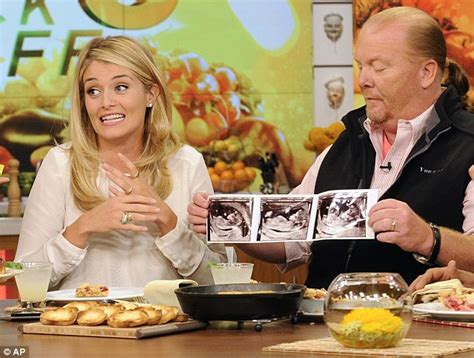 Dr Oz To Be A Grandfather Tv Health Experts Daughter Daphne Announces Pregnancy Daily Mail