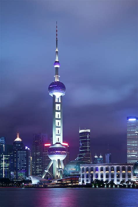 Skyscraper In Shanghaichina By Ithinksky