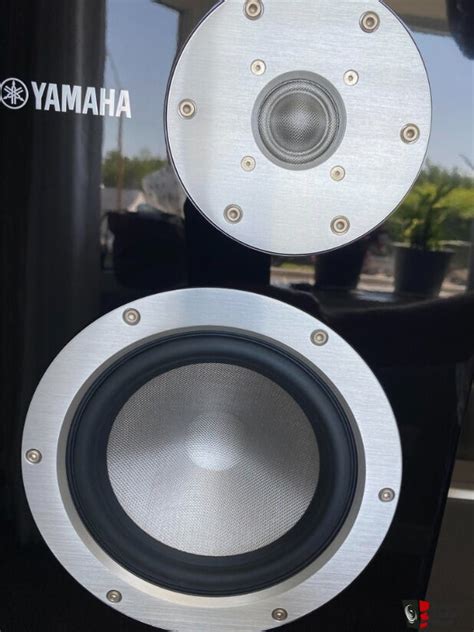 Yamaha Ns Flagship Standmount Speakers Photo Us Audio Mart