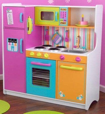 Simply turn the top button and the beaters rotate. KidKraft Big & Bright Kids Pretend Play Kitchen Toy Set ...