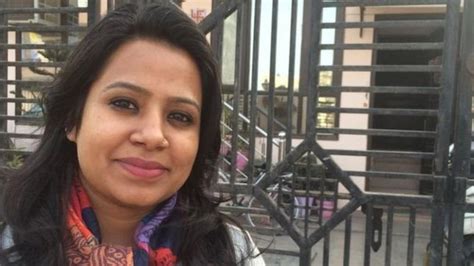 دیپکا نارائن بھردواج مردوں کے حقوق کے لیے لڑنے والی خاتون Bbc News اردو