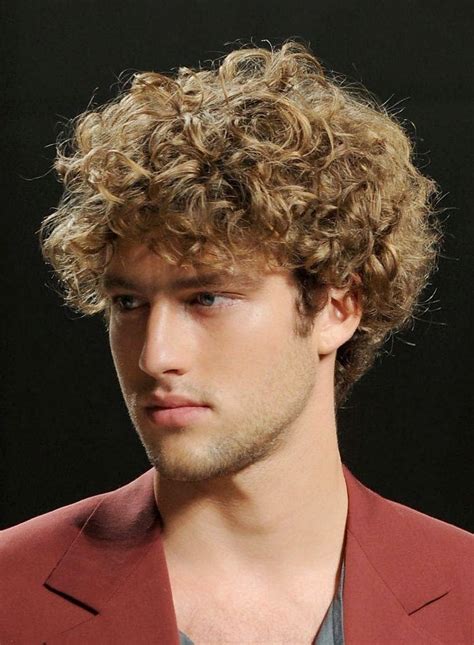 When you think of curly hair, you probably think of it as unruly hair that needs loads of maintenance. Hairstyle 2014: Men's Curly Hairstyles 2014