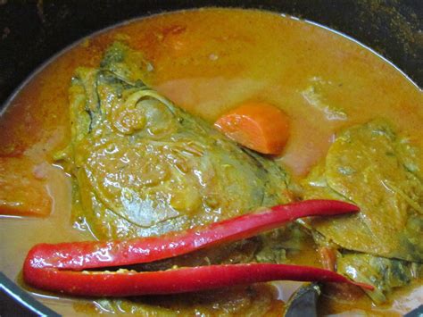 Resepi gulai kuning ikan tongkol • resepi bonda via resepibonda.my. DeLiMa ZamRuD: Kari Kepala Ikan Tongkol...